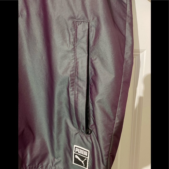 Puma Short Sleeve light weight jacket. - Picture 2 of 3